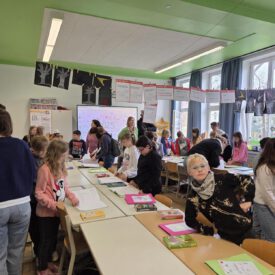 Medien (8)